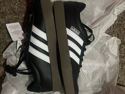 Adidas VL Court 3.0 Sneakers