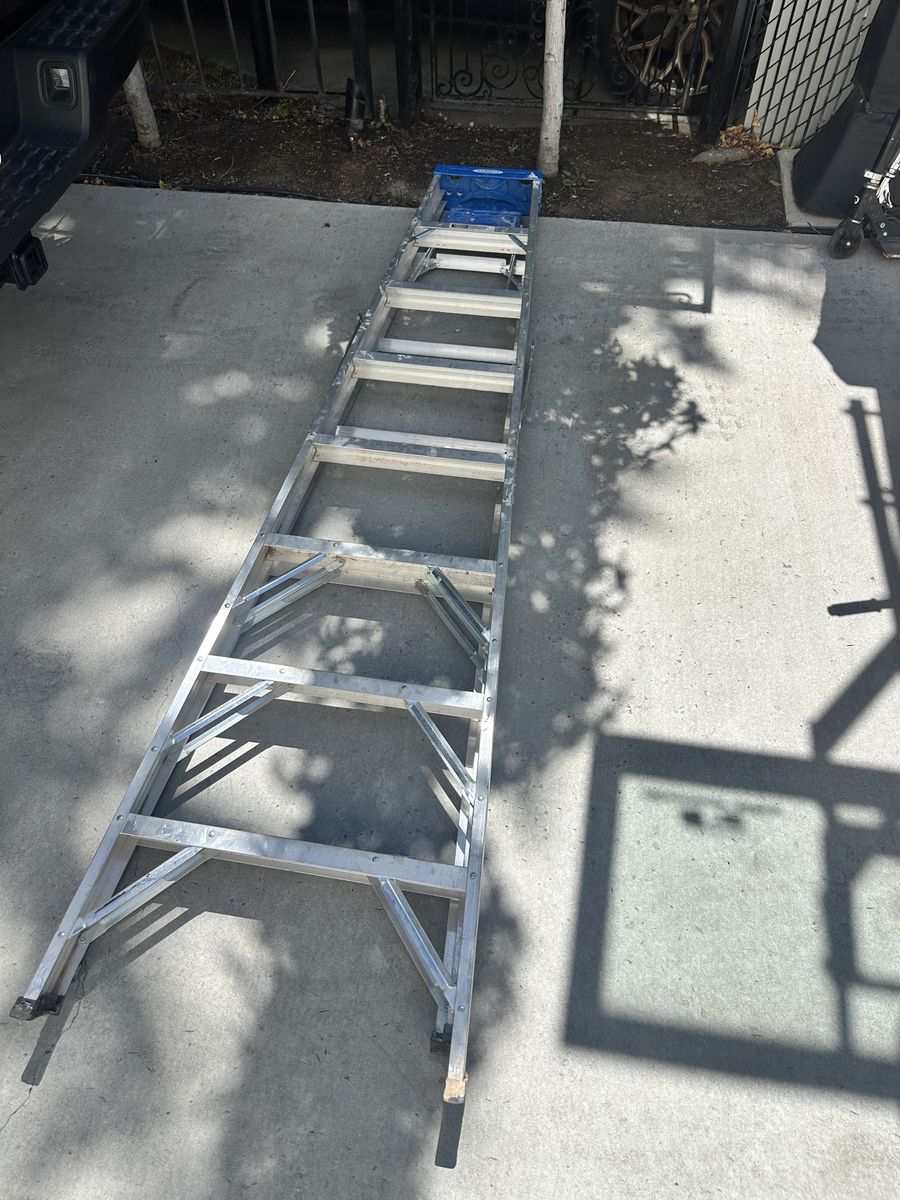 Aluminum Extension Ladder