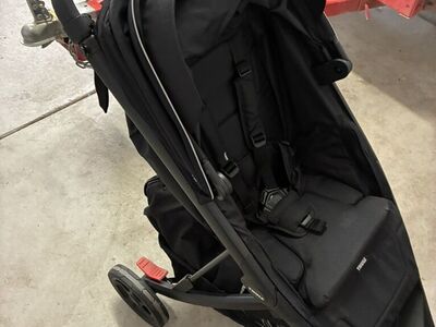 Thule Spring Stroller