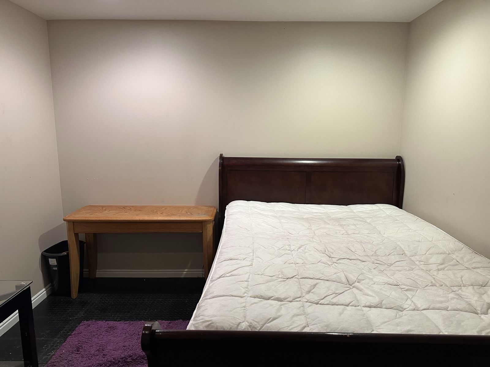 Main image 7