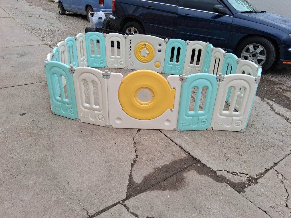 playpen