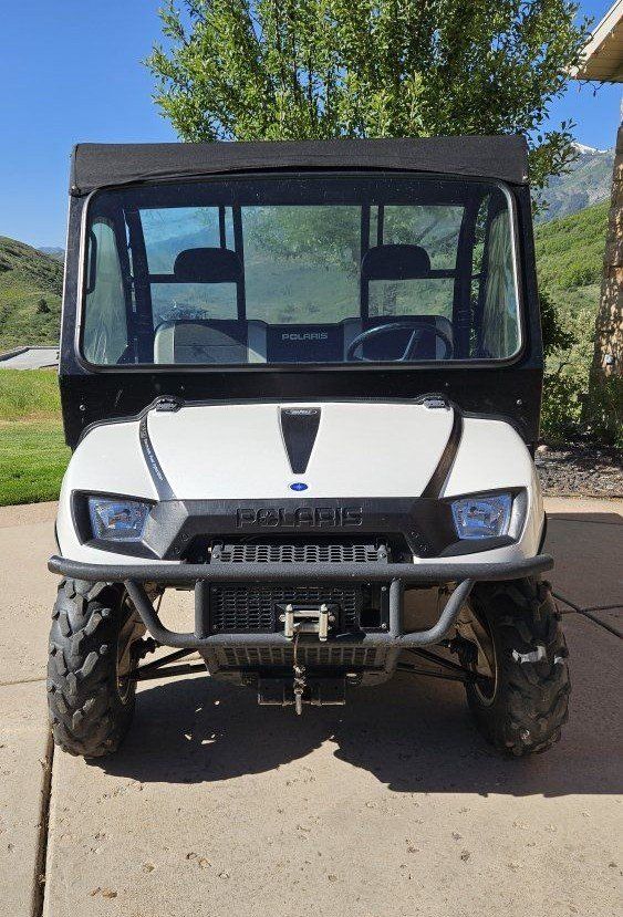 Polaris Ranger 700 XP (2008) with Plow setup
