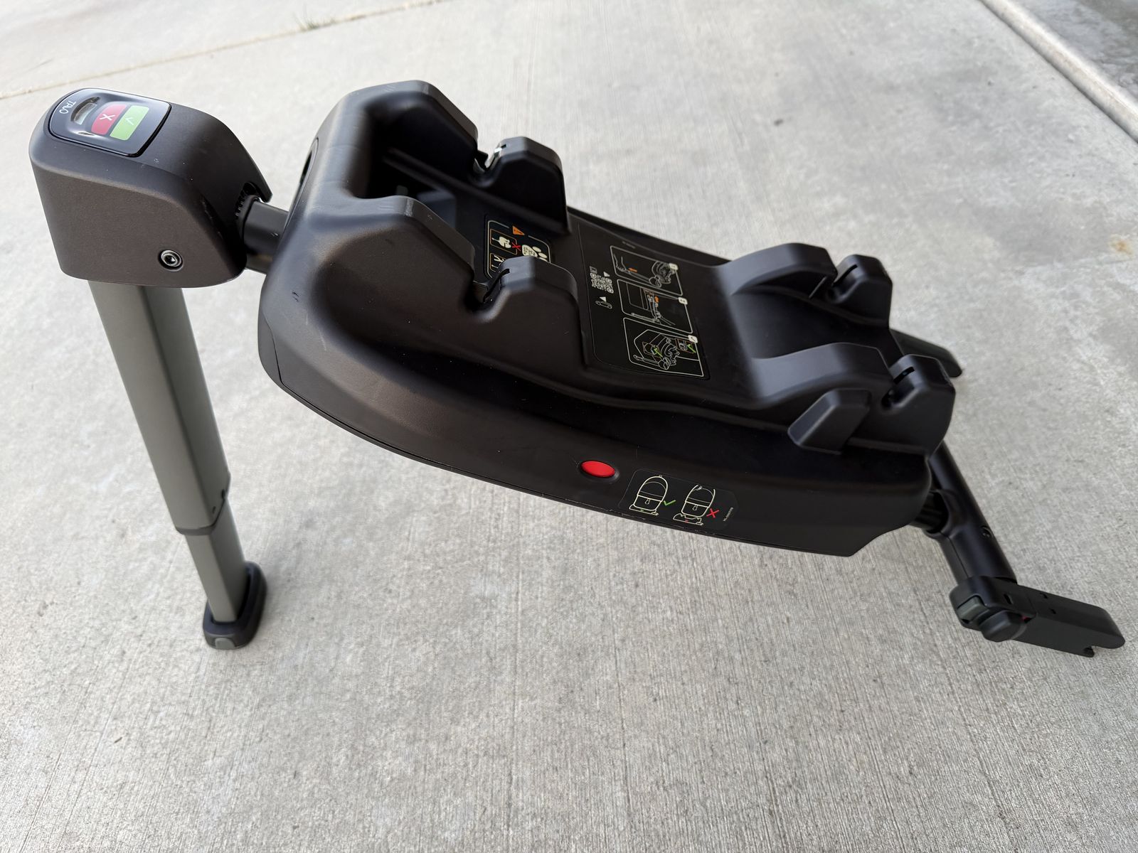 Tavo Vehicle Base For Maeve Pet Safety Carrier