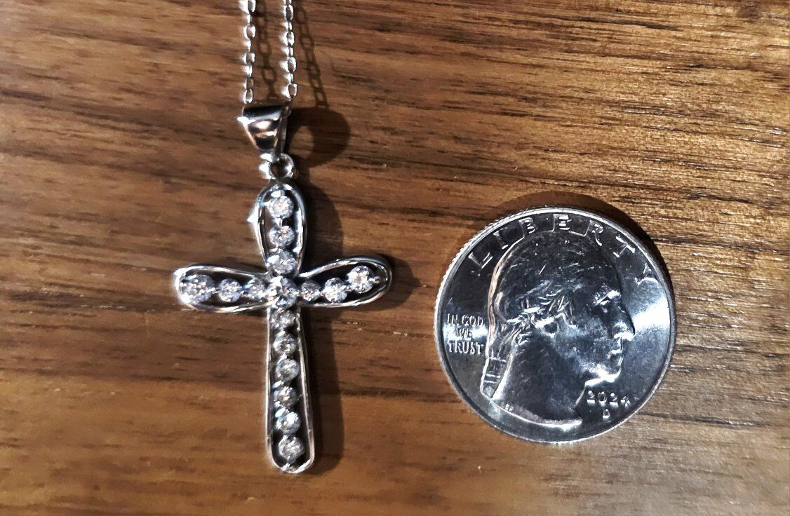 Vntg 1.25" RHINESTONE Ster Silver Cross