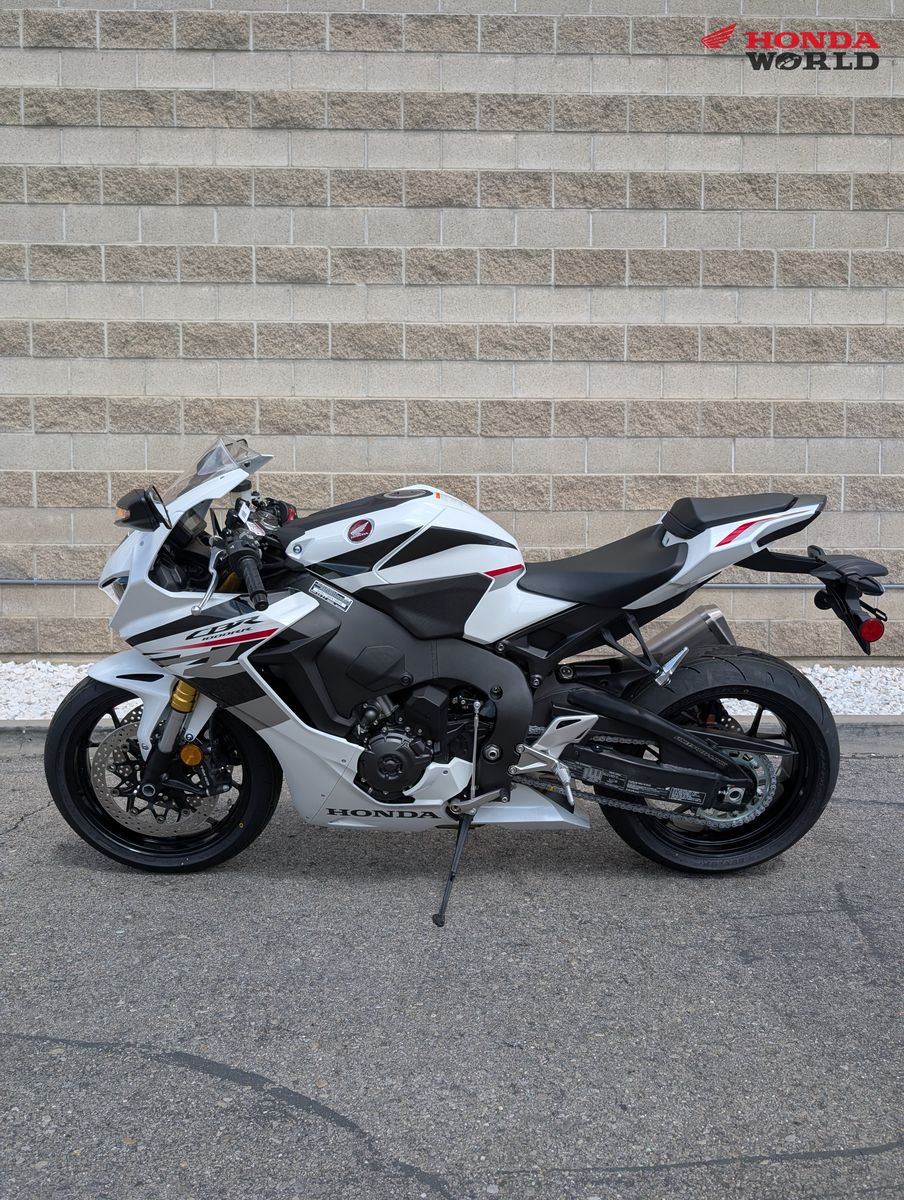 2027 Honda CBR1000RR