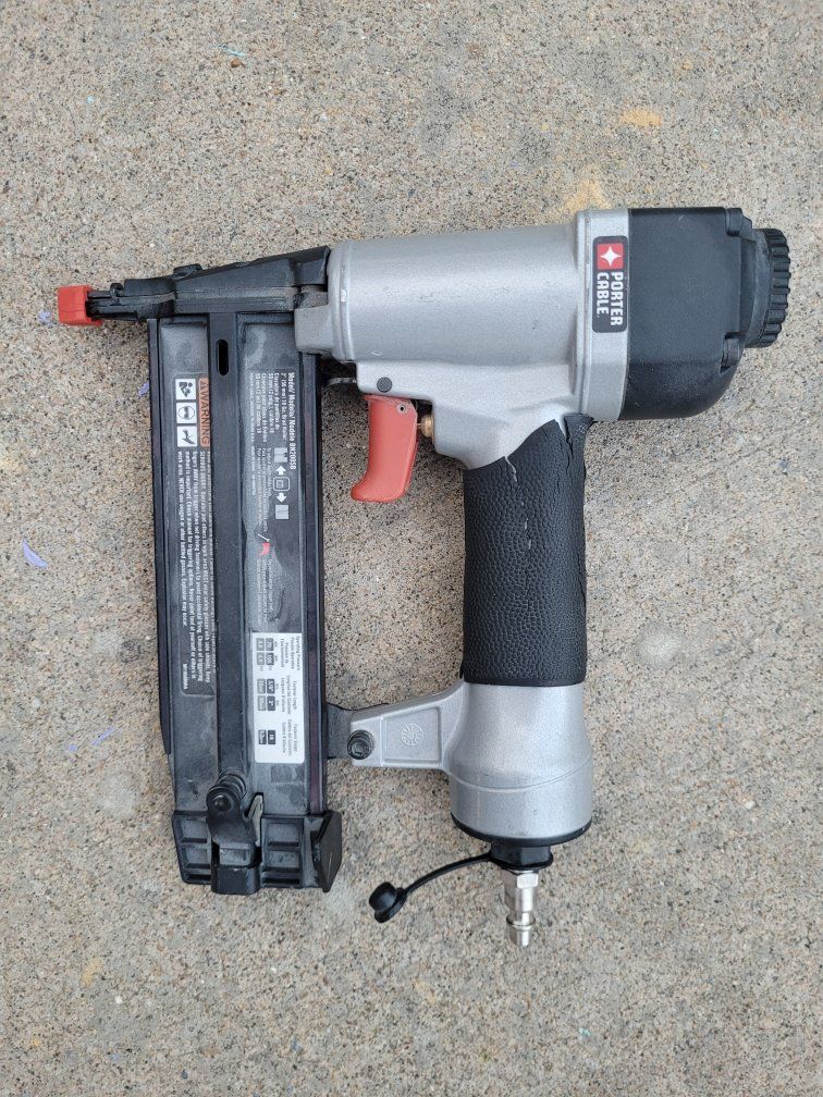 Porter-Cable FN250SB 2-1/2 inch 16-Gauge Finish Nailer - Used Power Tool