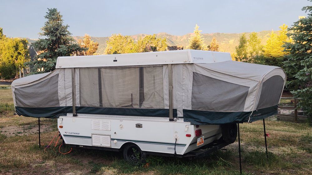 Pop Up Camper