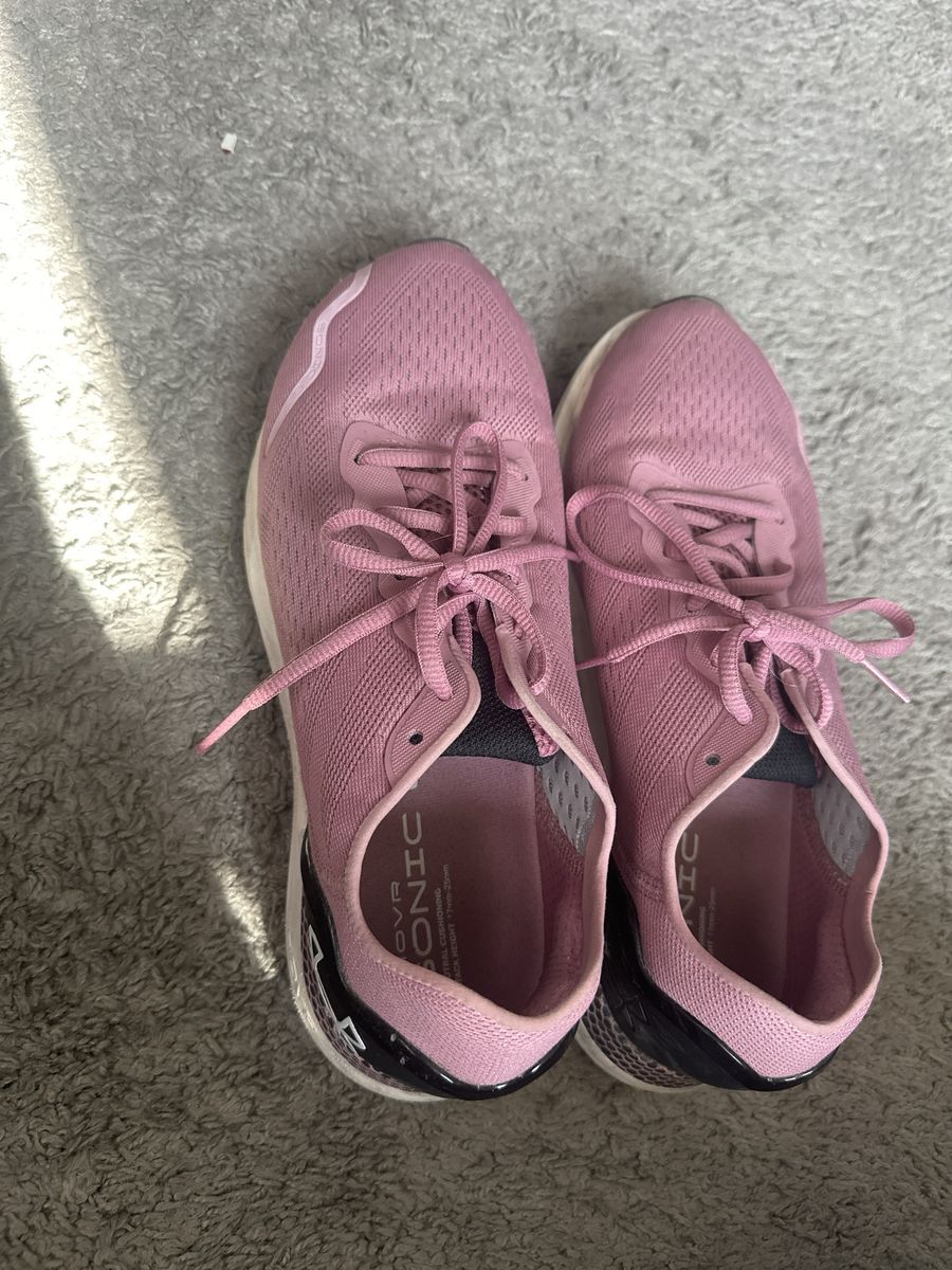 Under Armour HOVR Sonic 6 Women's Pink Running Shoes - Size 10