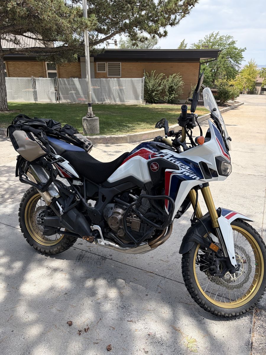 2017 Africa Twin DCT 