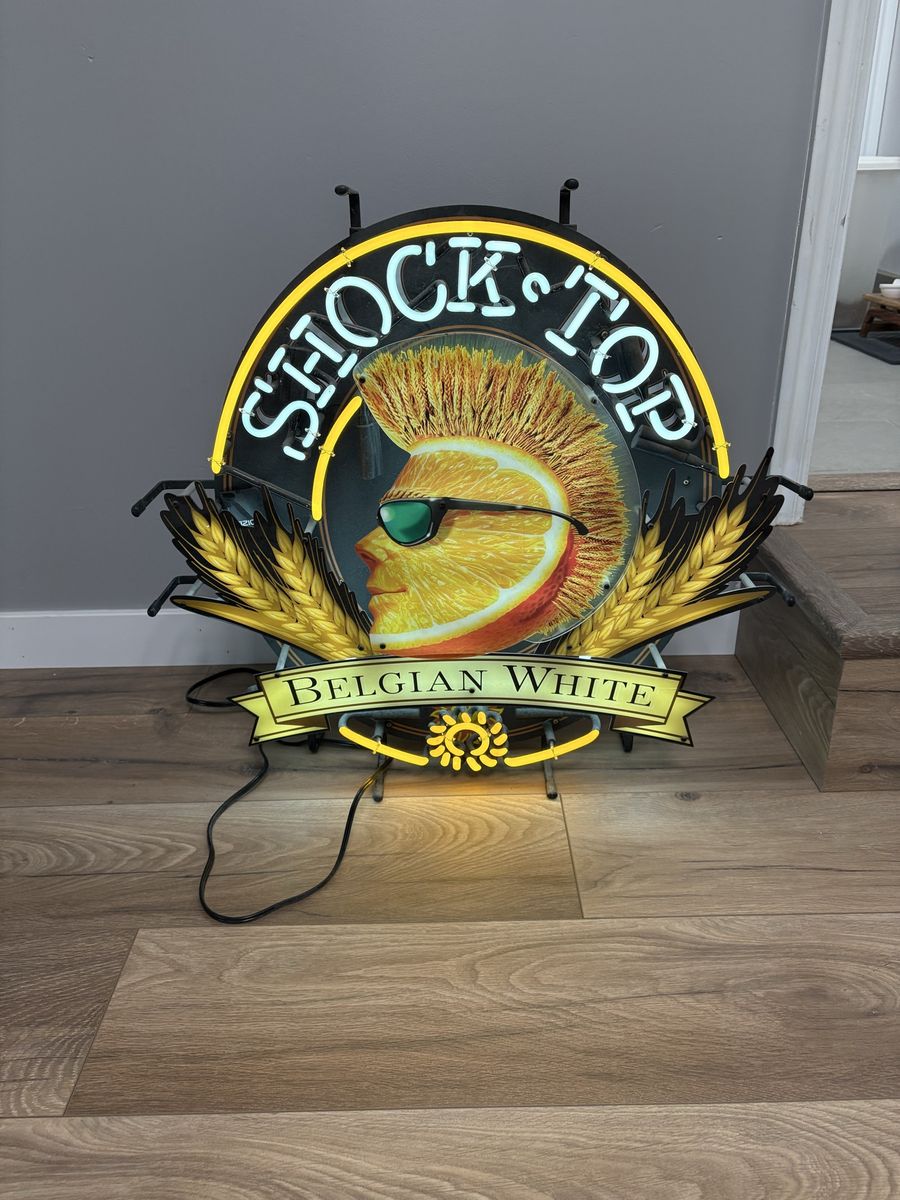 Shock Top neon sign