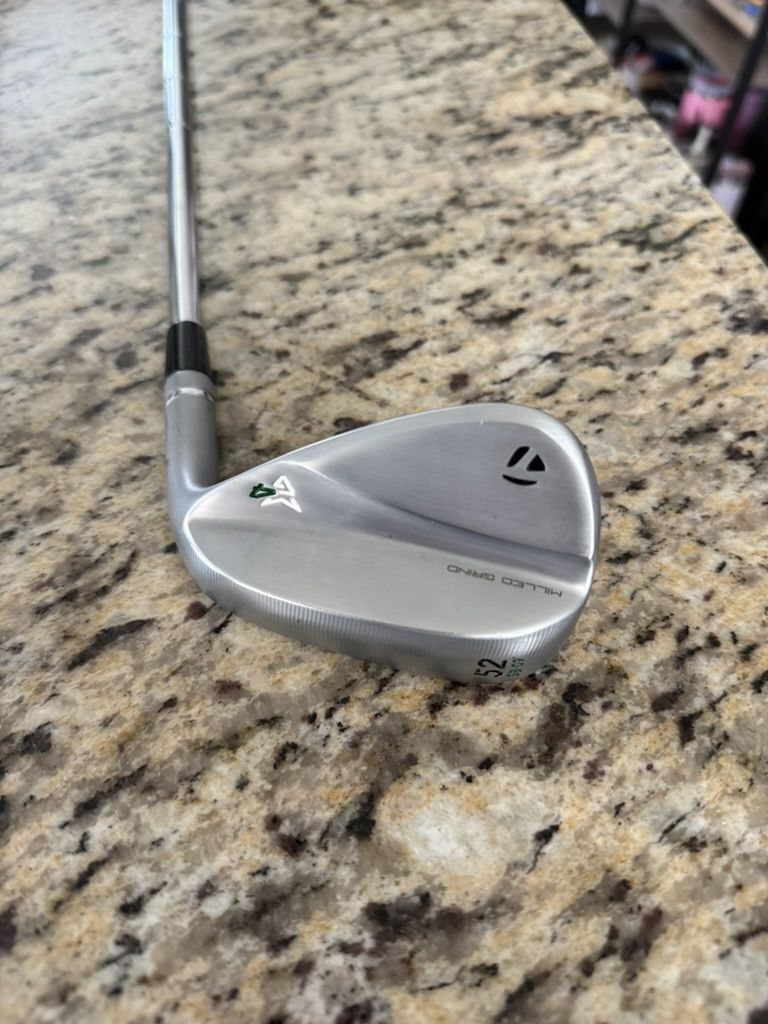 TaylorMade MG4 52 degree wedge