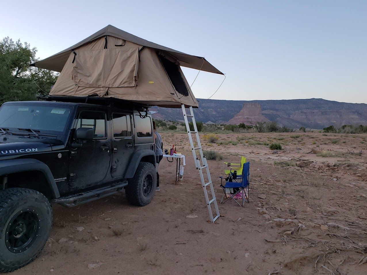 Roof Top Tent - Smittybuilt -  Gen1 Overlander Standard Tent – Tan