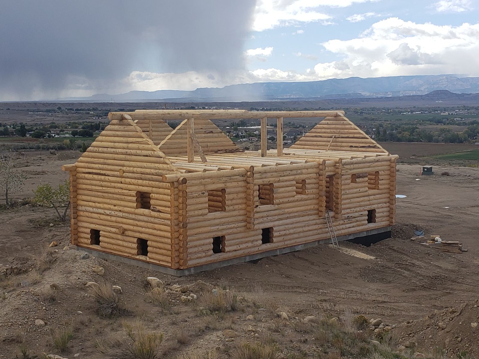 Main image 6