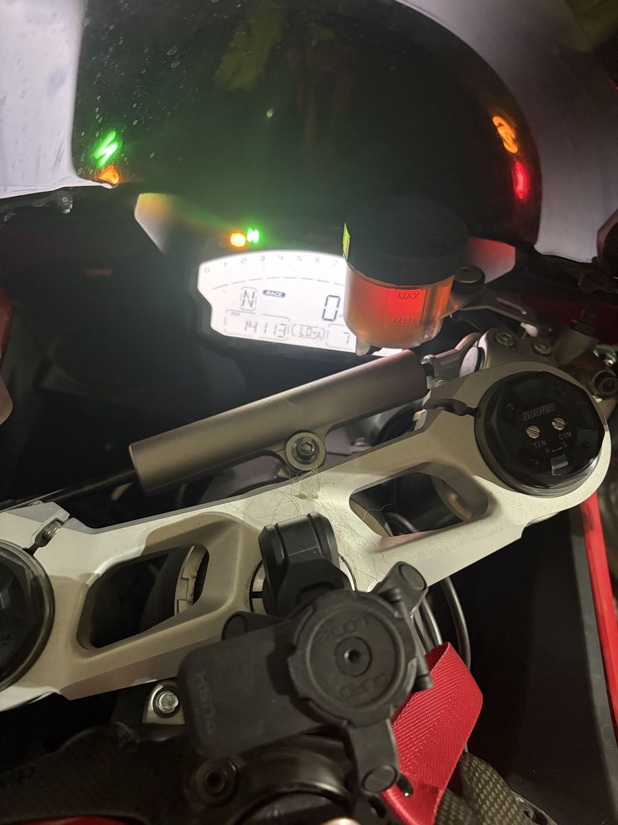 Main image 3