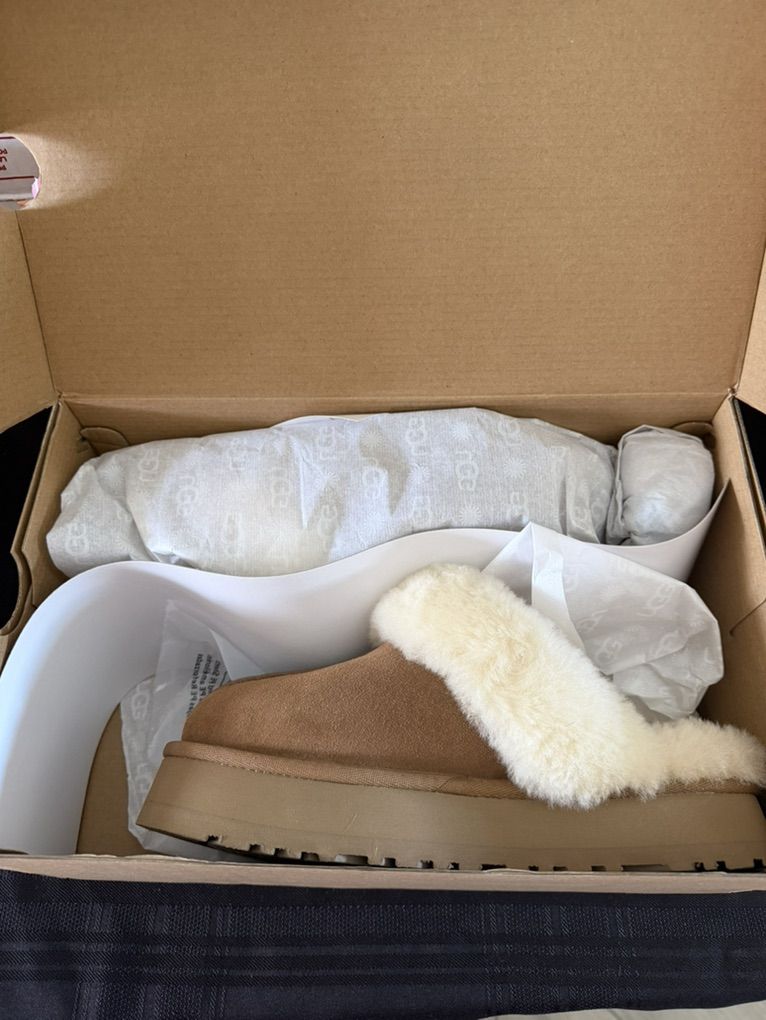 Ugg Disquette - Womens Size 7