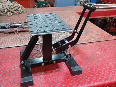 Dirt bike stand