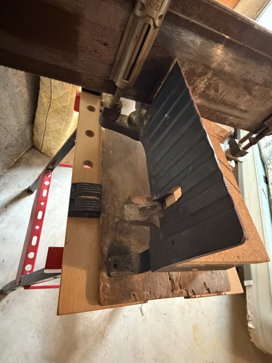 Main image 11