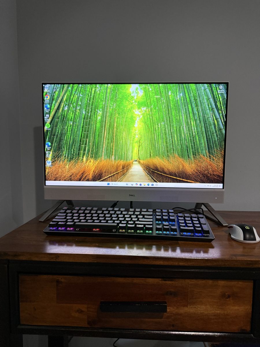 Dell Inspiron 27 7710 All-in-One Desktop PC (AIO) FHD Touchscreen, i7-1255U, 16GB RAM, 1TB SSD