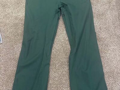 Volcom Freakin Snow Chino Snowboard Pants (Size S)