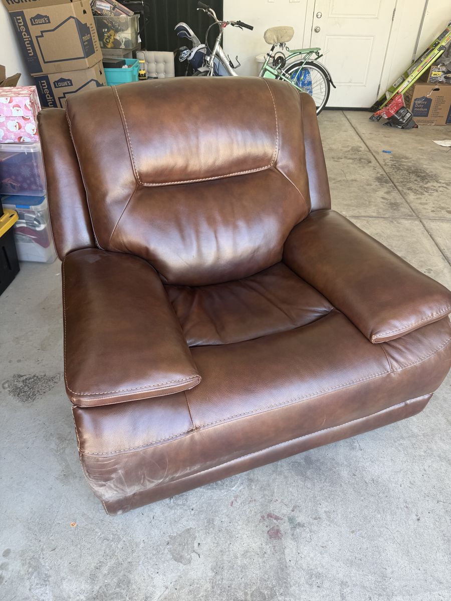 Leather recliner