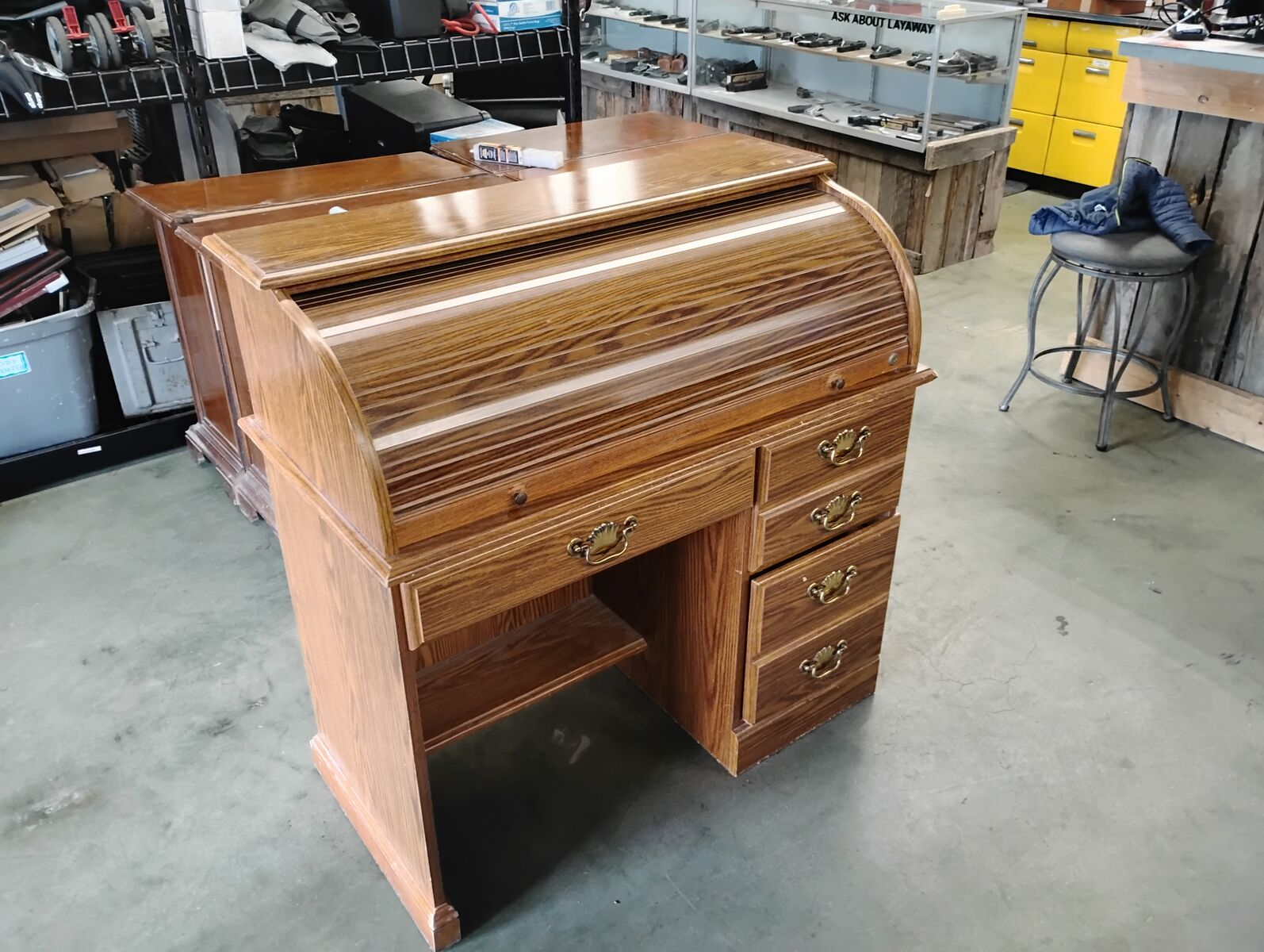 Small Roll Top Desk