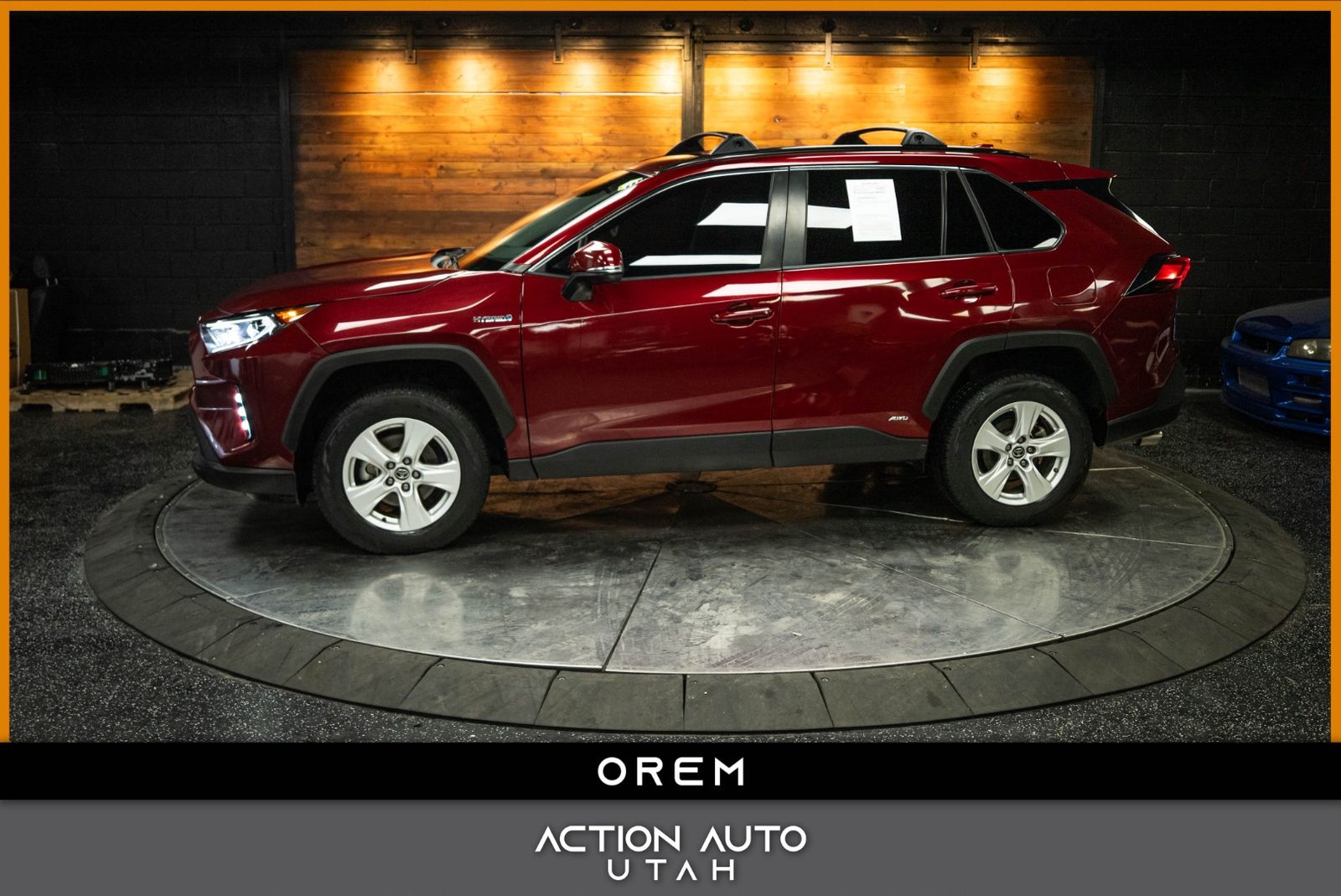 2021 TOYOTA RAV4 XLE