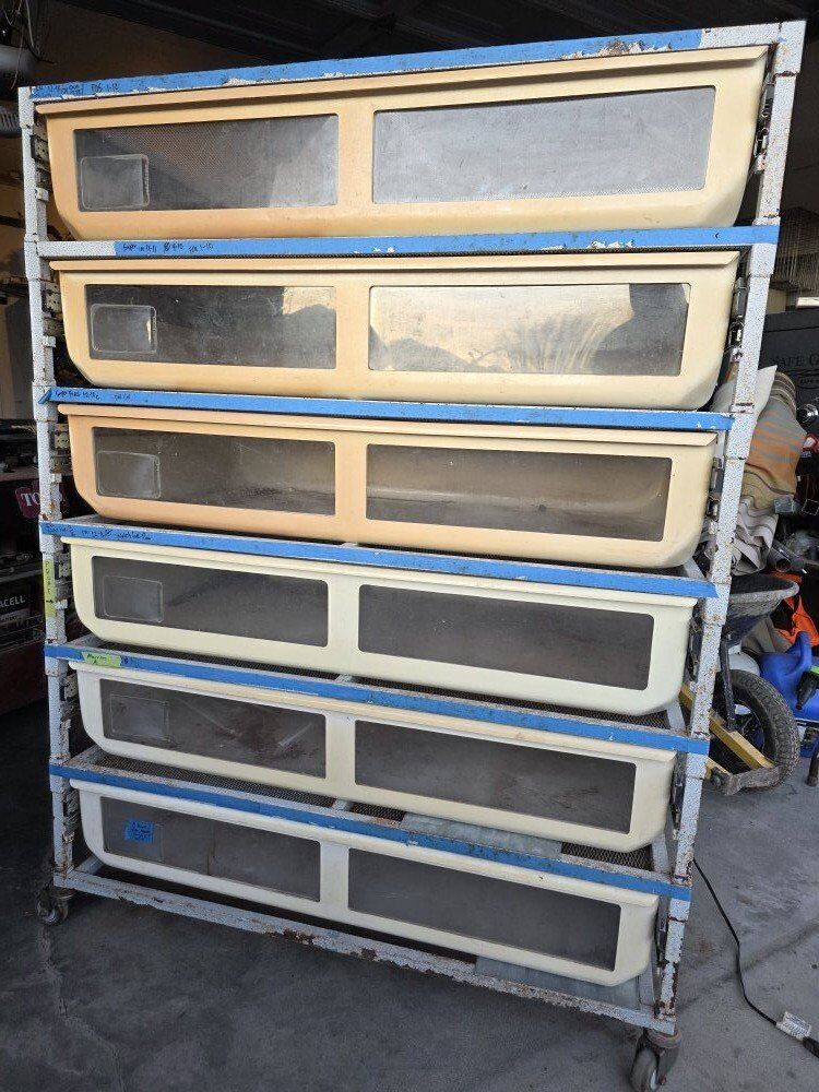 4 foot freedom Breeder Rack