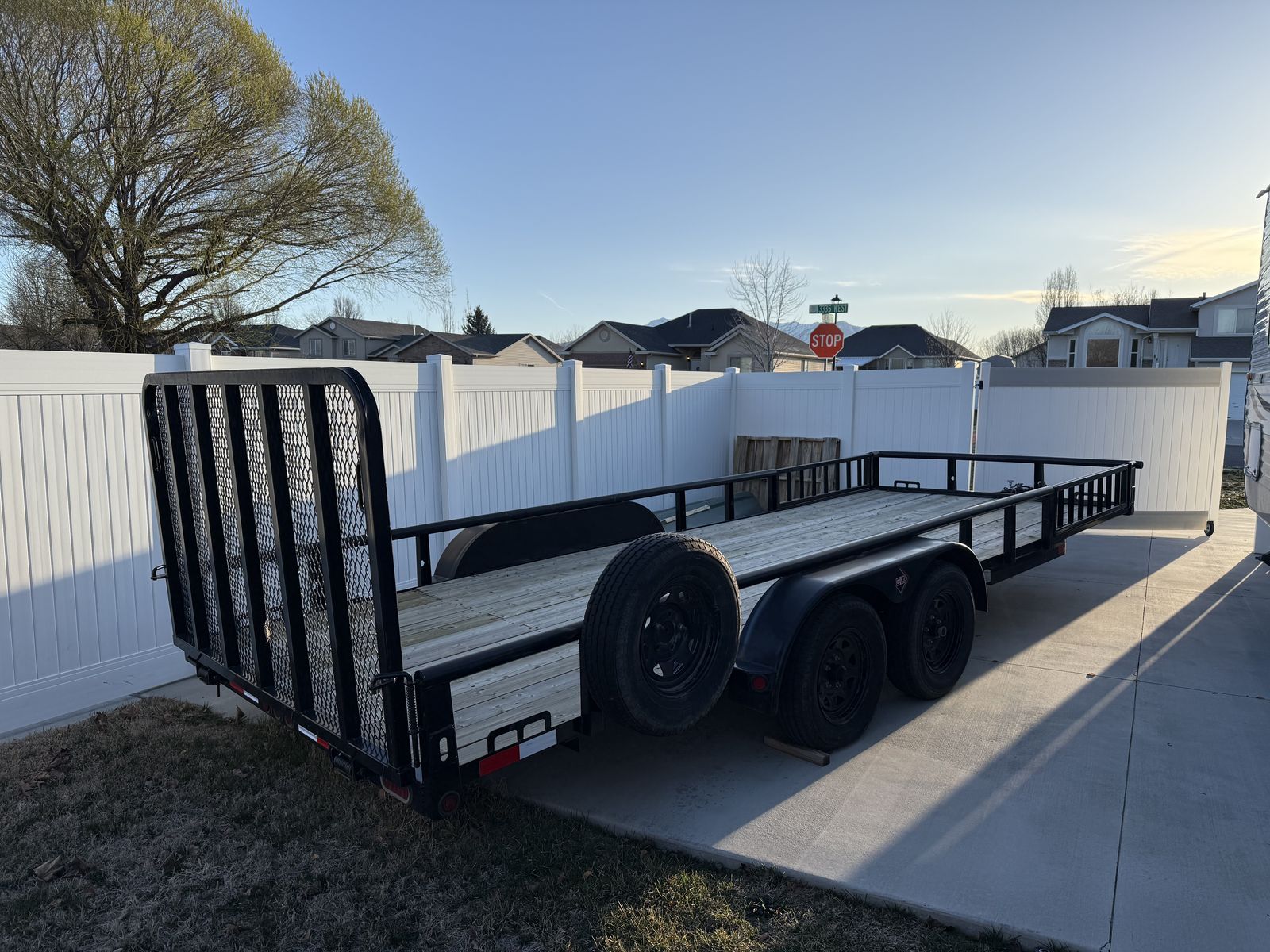 20 ft utility trailer with 2 ramps