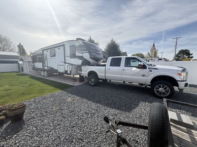 Truck & Fifth Wheel Combo