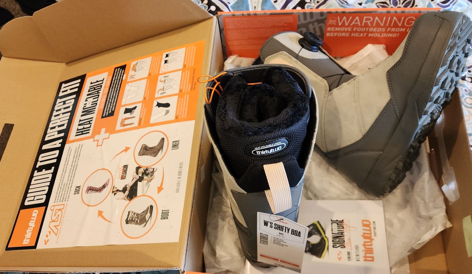 Snowboard Boots Women's 9