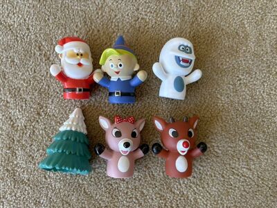 6 Christmas Finger Puppets