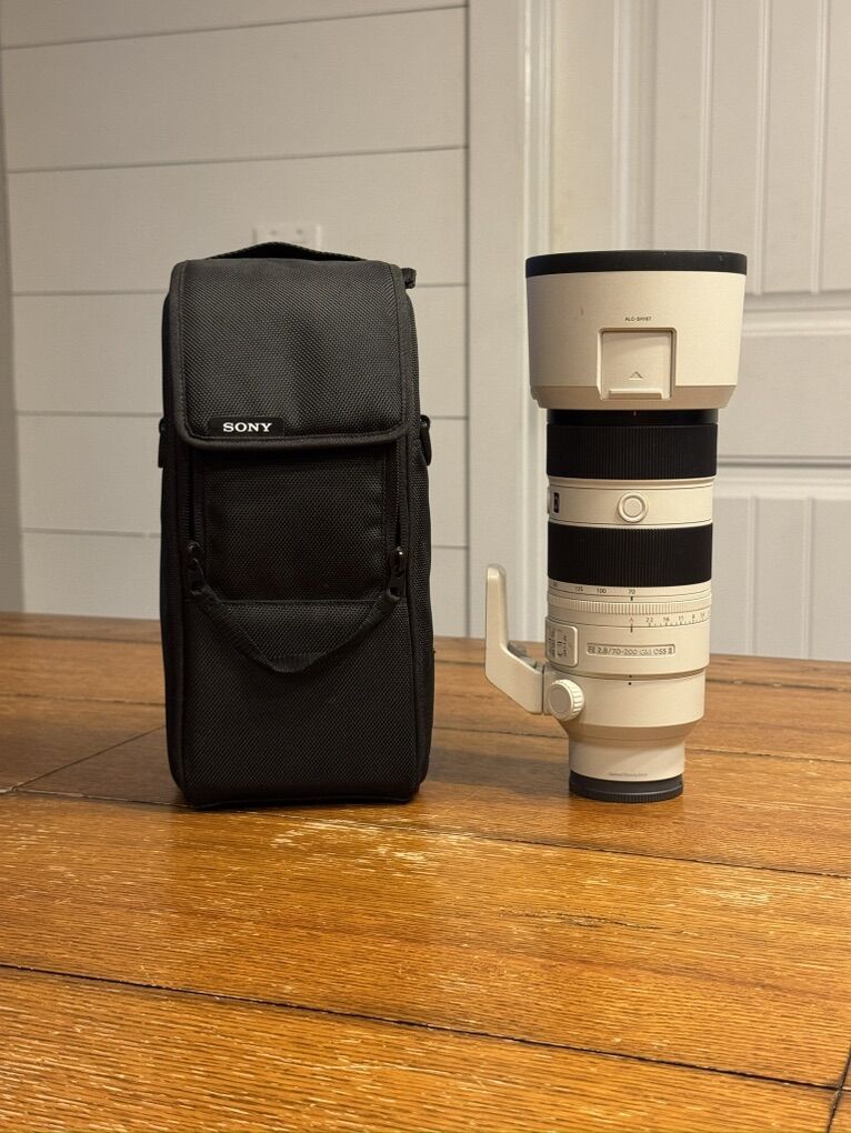 Sony 70-200mm F/2.8GM ii - Great Condition