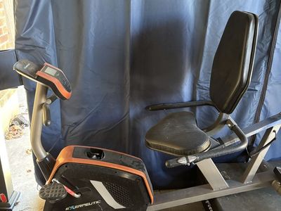 Recumbent bike