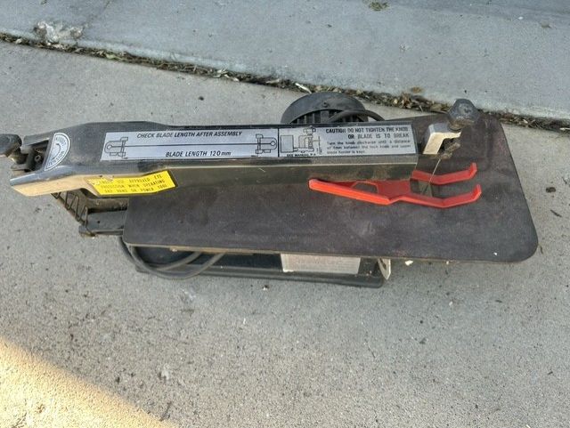 15" Scroll Saw