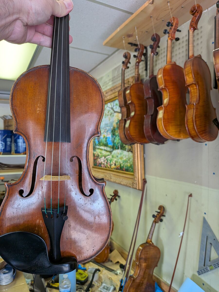 c.1870 English 7/8th or petite 4/4 Violin