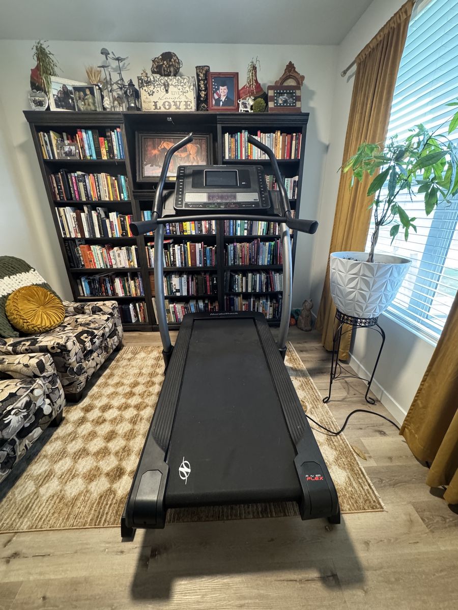 NordicTrack x11i Treadmill