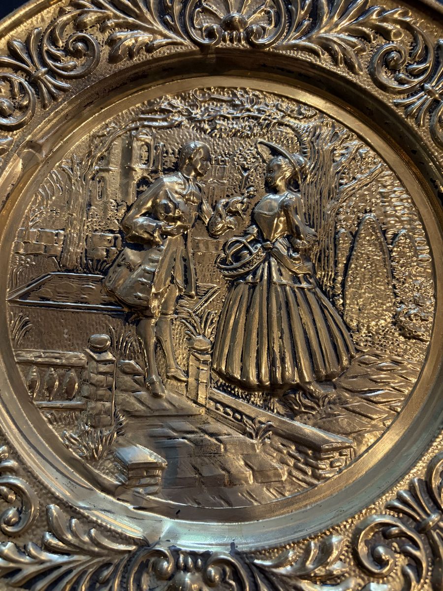 Main image 3