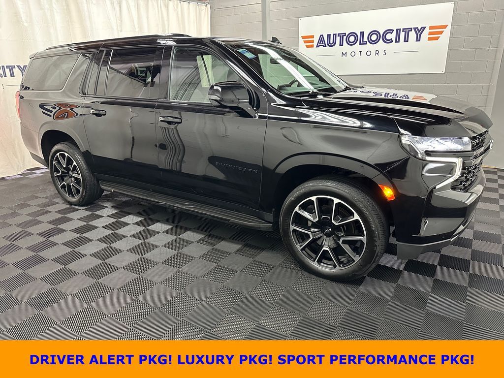 2023 Chevrolet Suburban RST