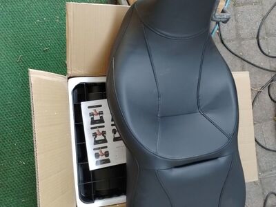 mustange 2 up wide body motorcycle seat