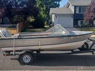 Wow super cool boat heavy duty Crestliner