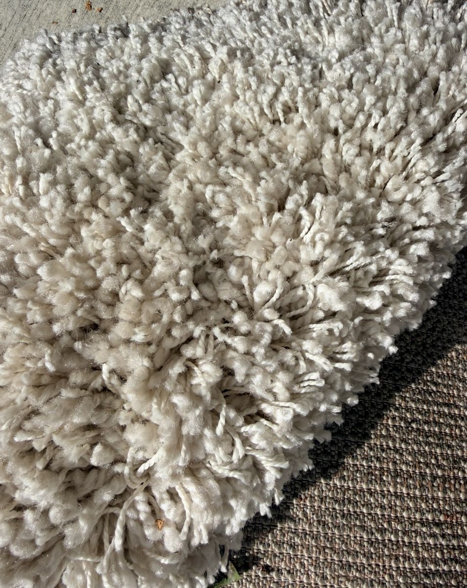 New. Large Cream Shag Rug - Soft and Plush Area Rug for Home Decor 9x12 Need To Be Cleaned. Warehouse Dust.