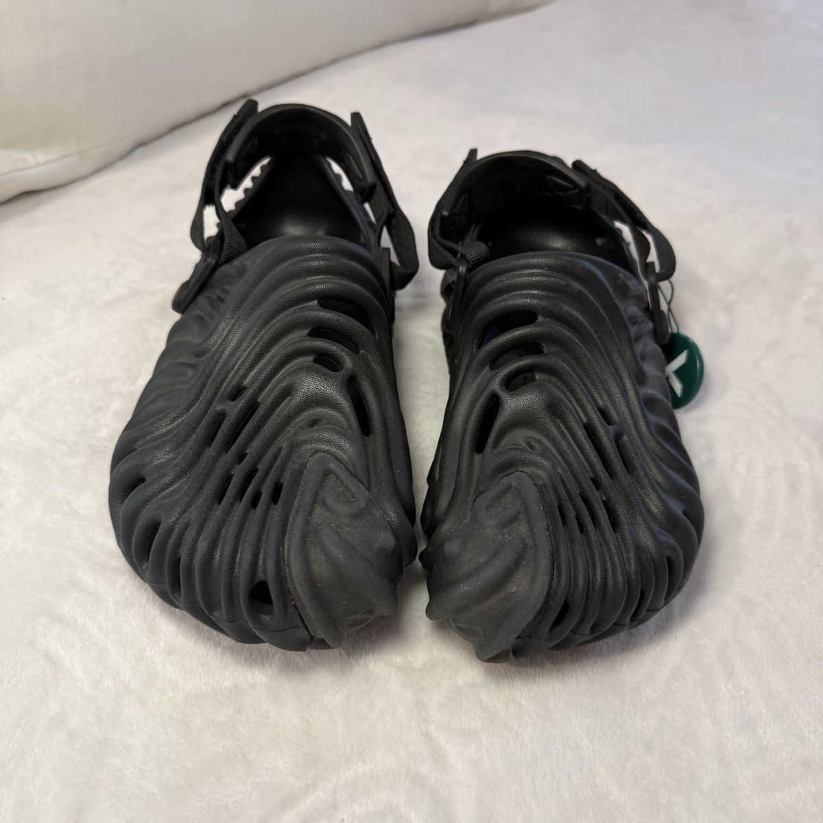 Unisex Crocs Pollex Clog by Salehe Bembury 'Sasquatch' Black Sandals Men's Size 7, Women’s Size 9New with Tags