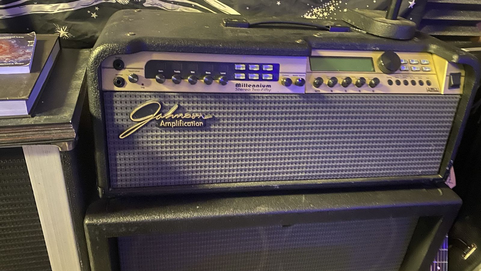 Johnson Millenium 250 guitar amp