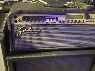 Johnson Millenium 250 guitar amp