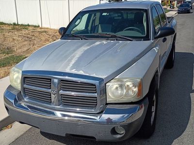2005 Dodge Dakota SLT