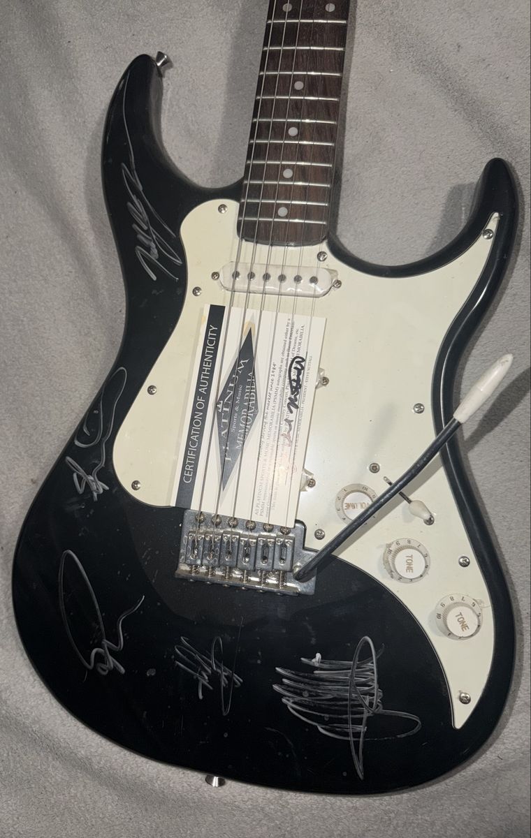 Signed Queensryke Electric Guitar with Platinum Sports & Music Memorabilia COA