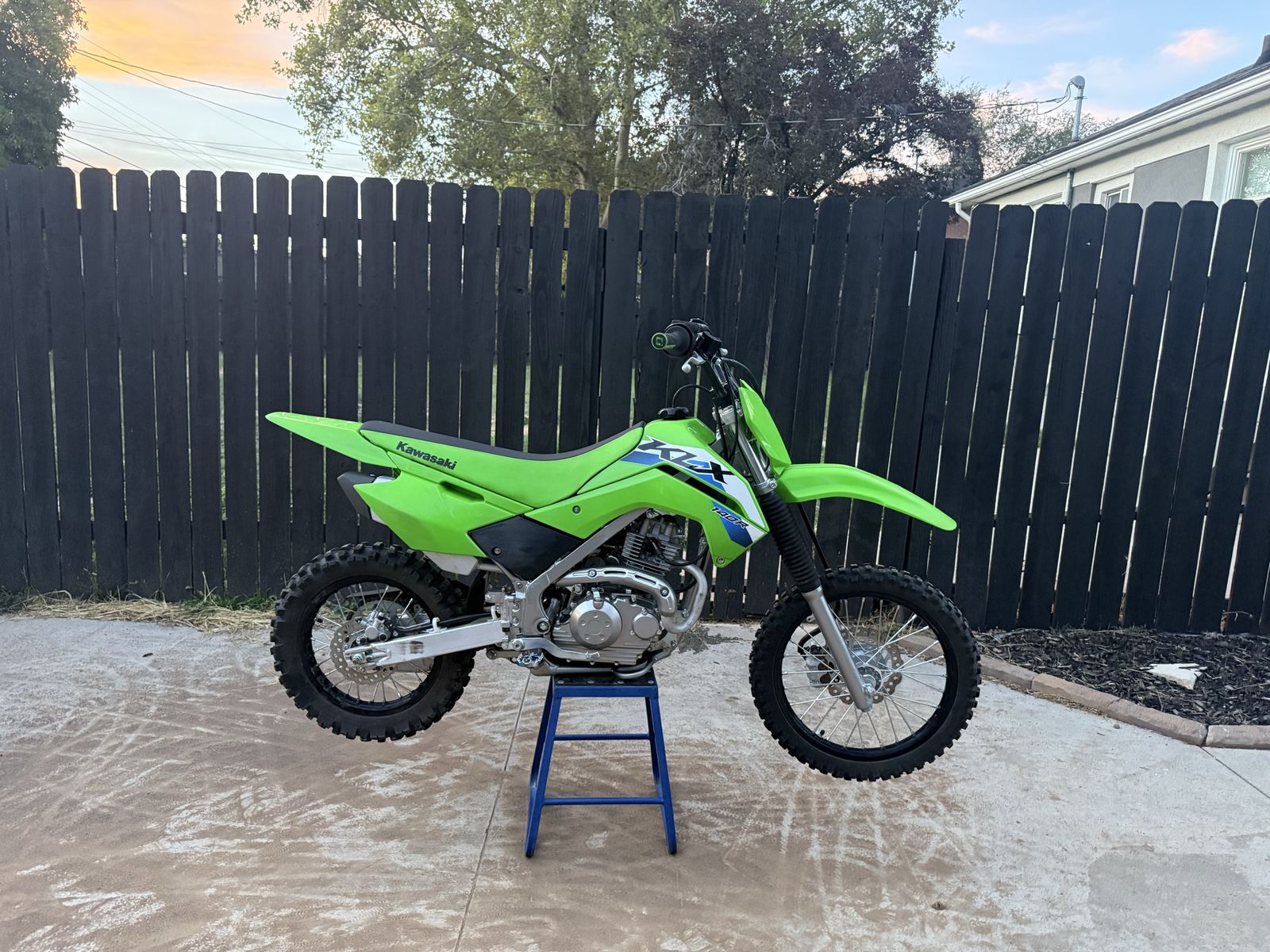 2026 Kawasaki KLX-140R