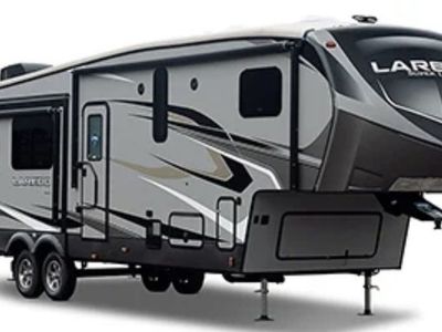 Bunkhouse for kids! 2020 Laredo M284 SBH super lite by keystone