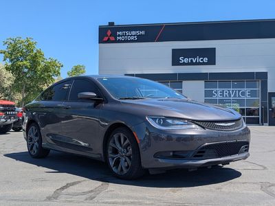 2015 Chrysler 200 S