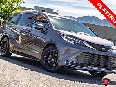 2023 Toyota Sienna Platinum 7-Passenger